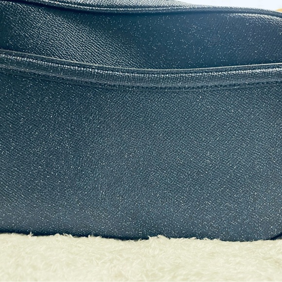 Coach Camera Bag - Picture 5 of 7